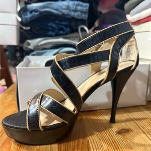 Nine West Ineedo Heels size 8